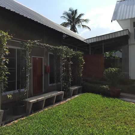 Zan Pla Nade Guesthouse เชียงราย ภายนอก รูปภาพ