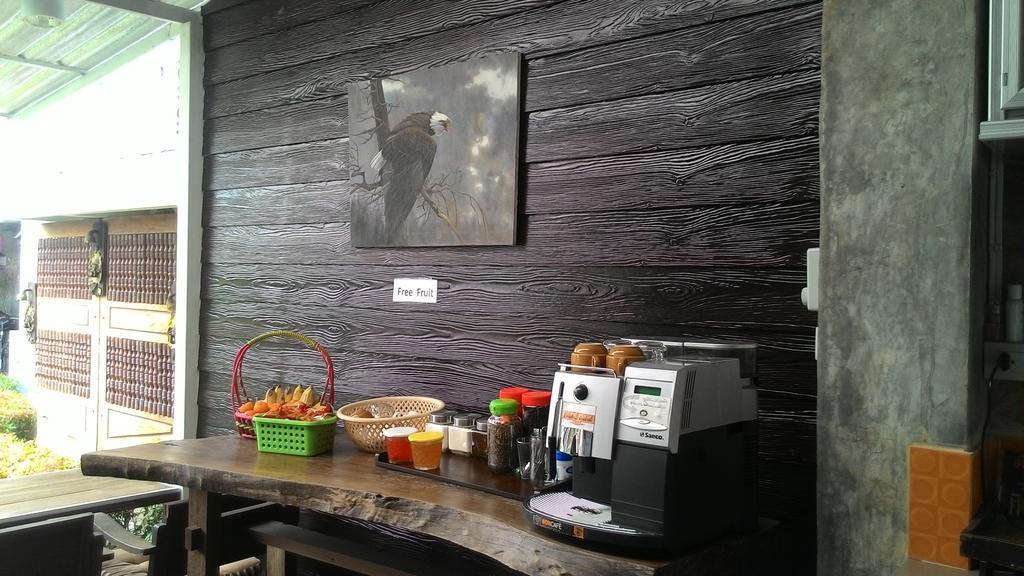 Zan Pla Nade Guesthouse เชียงราย ภายนอก รูปภาพ