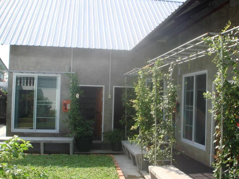 Zan Pla Nade Guesthouse เชียงราย ภายนอก รูปภาพ
