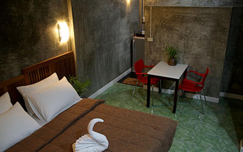 Zan Pla Nade Guesthouse เชียงราย ภายนอก รูปภาพ
