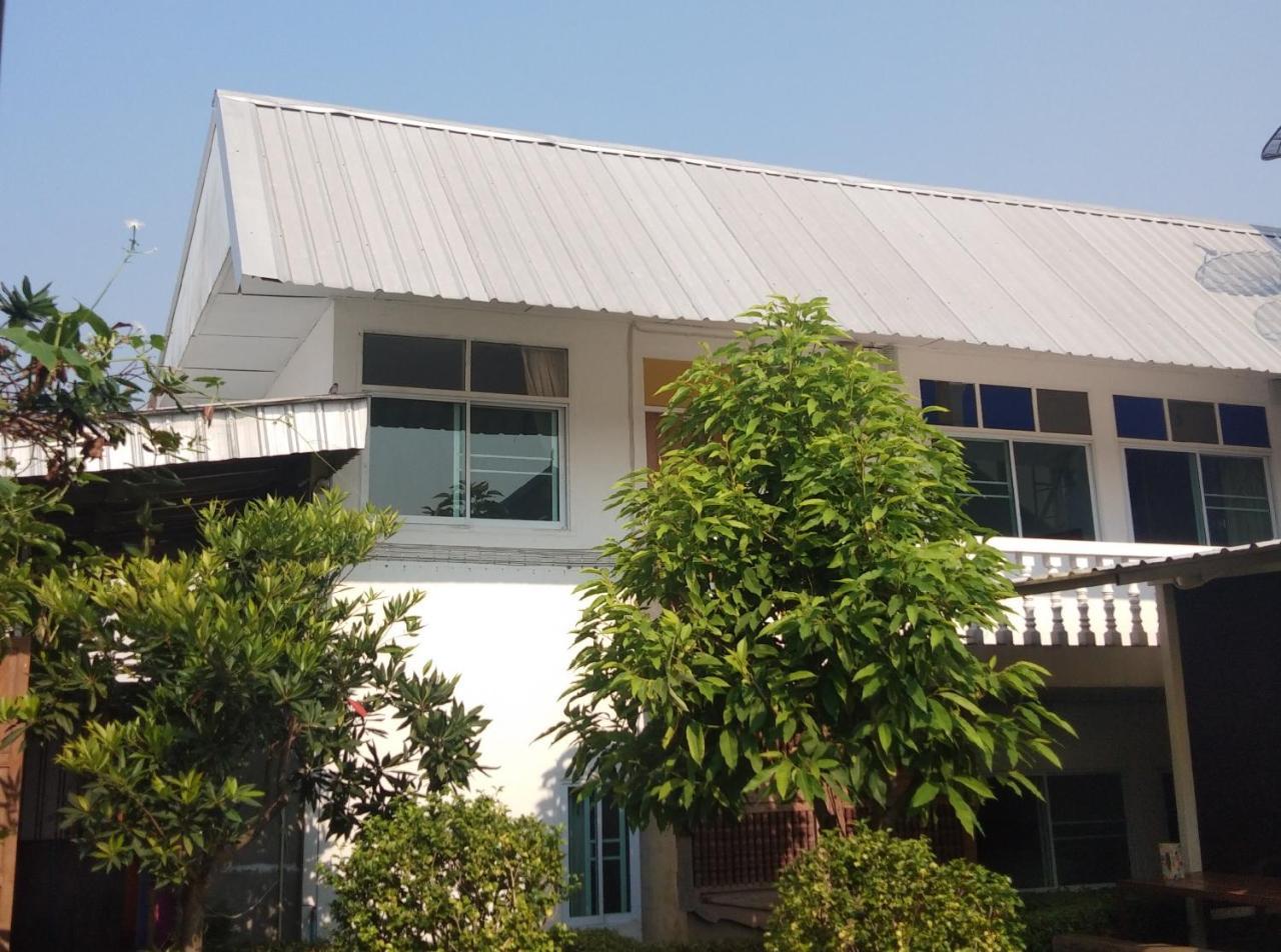 Zan Pla Nade Guesthouse เชียงราย ภายนอก รูปภาพ